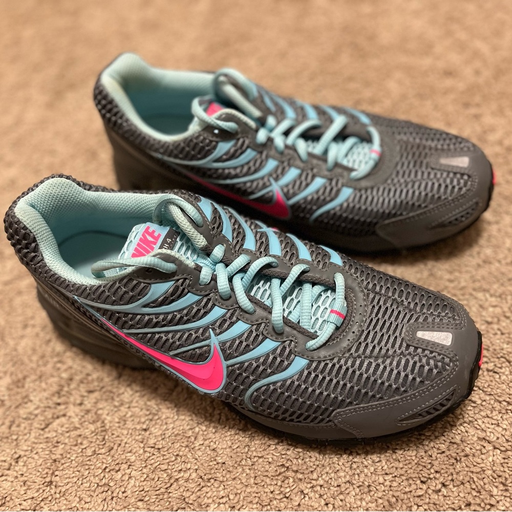 Women’s Nike Air Sneakers